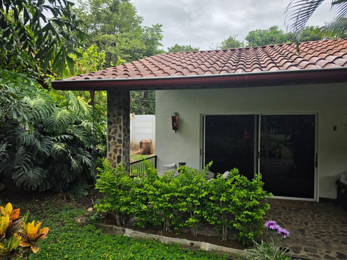 Gray Casita